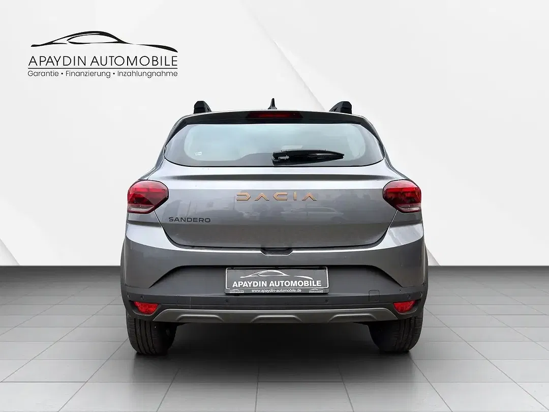 Dacia Sandero - Thumbnail 4