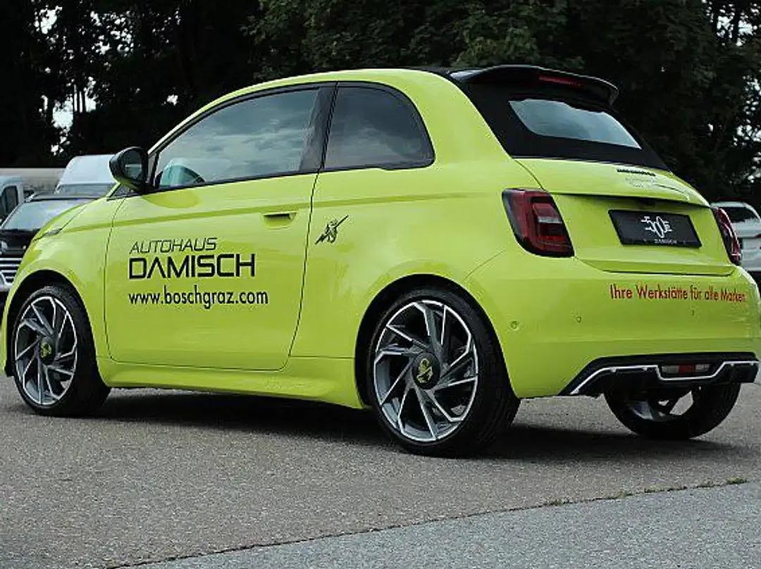 Abarth 500e - Thumbnail 11