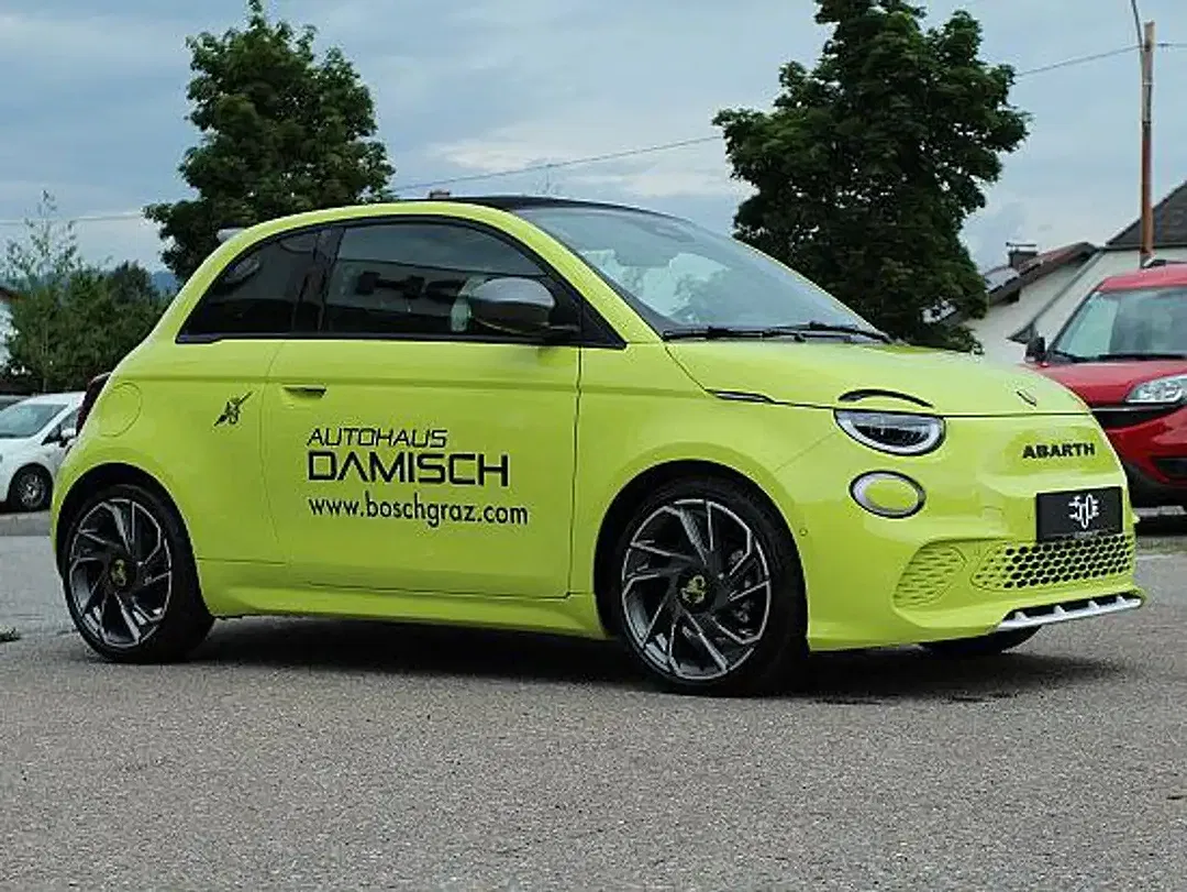 Abarth 500e - Thumbnail 12