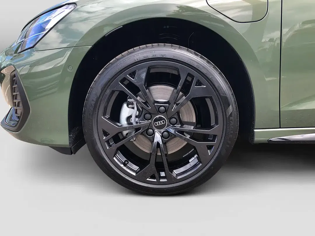 Audi A3 - Thumbnail 4