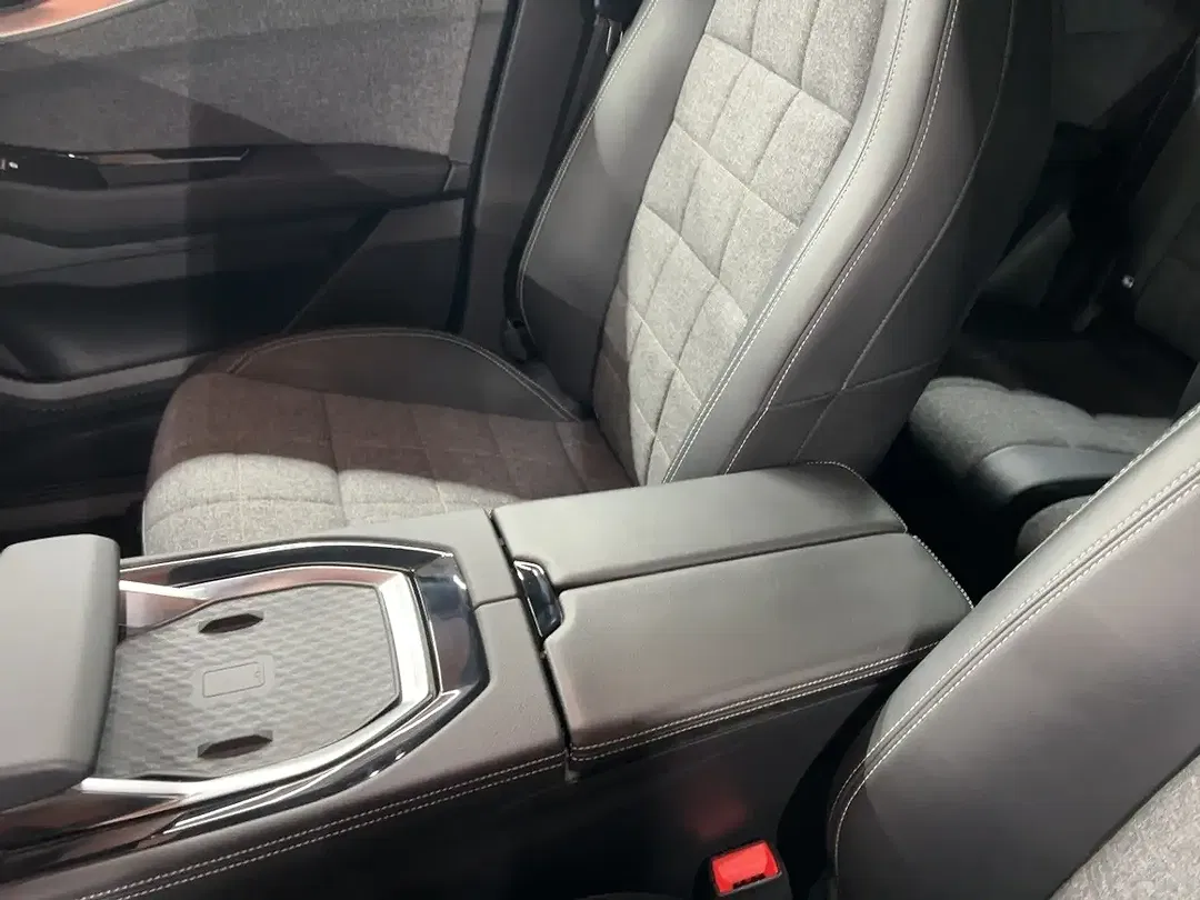 Renault Espace - Thumbnail 16