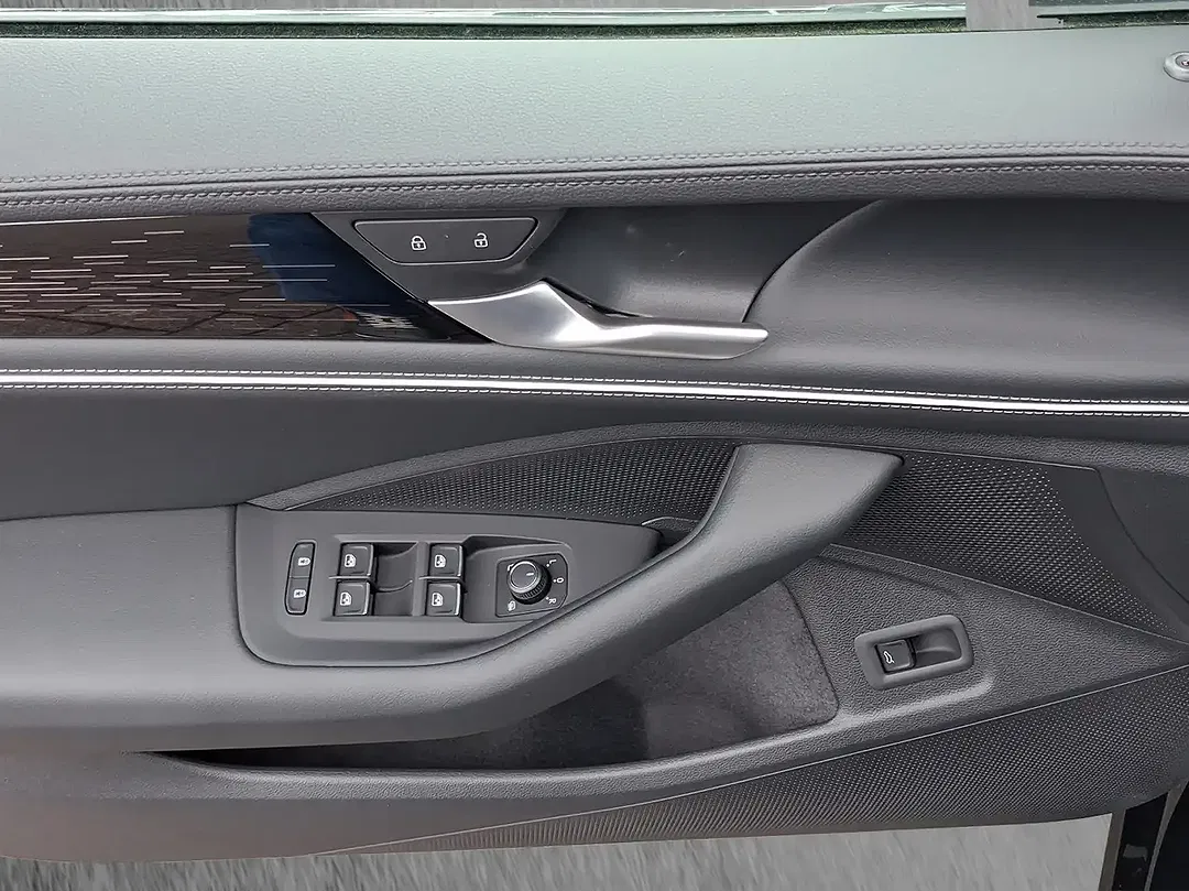 Volkswagen Passat Variant - Thumbnail 11