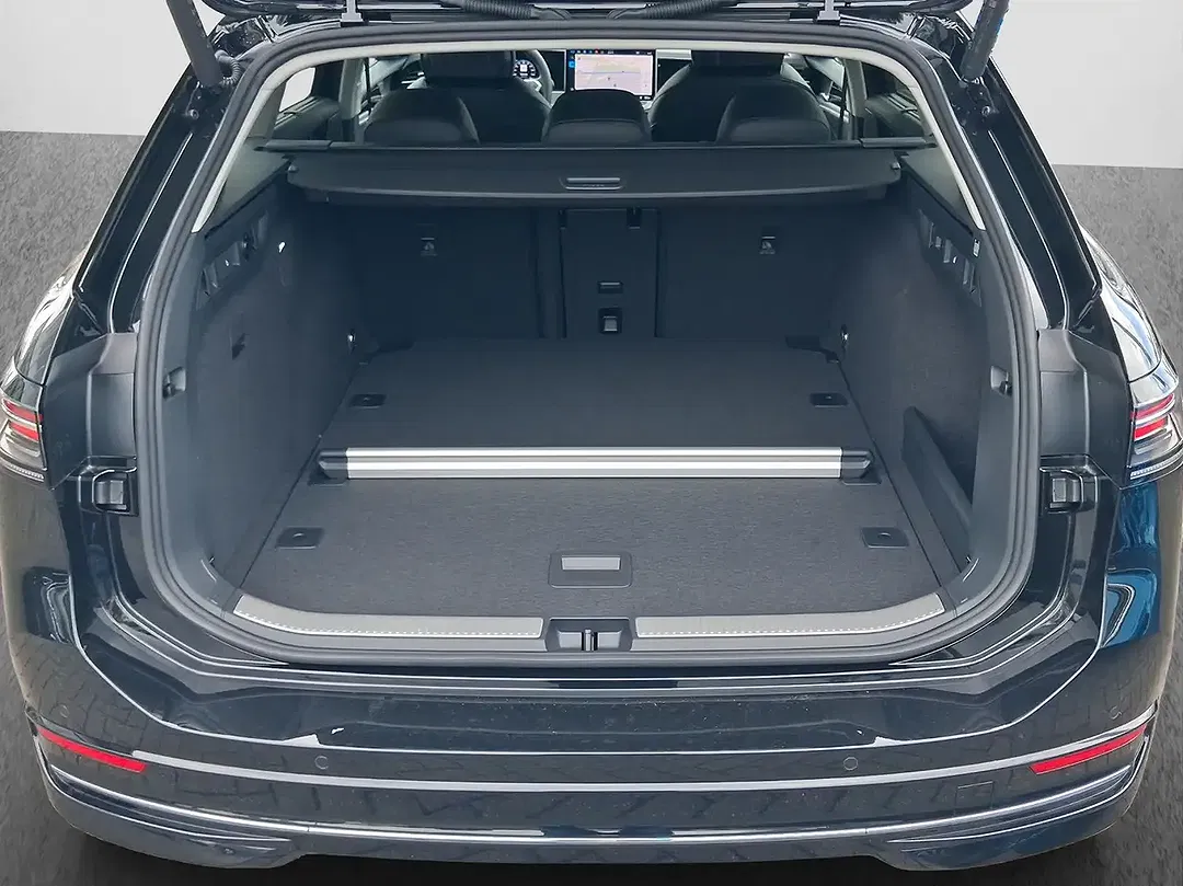 Volkswagen Passat Variant - Thumbnail 13
