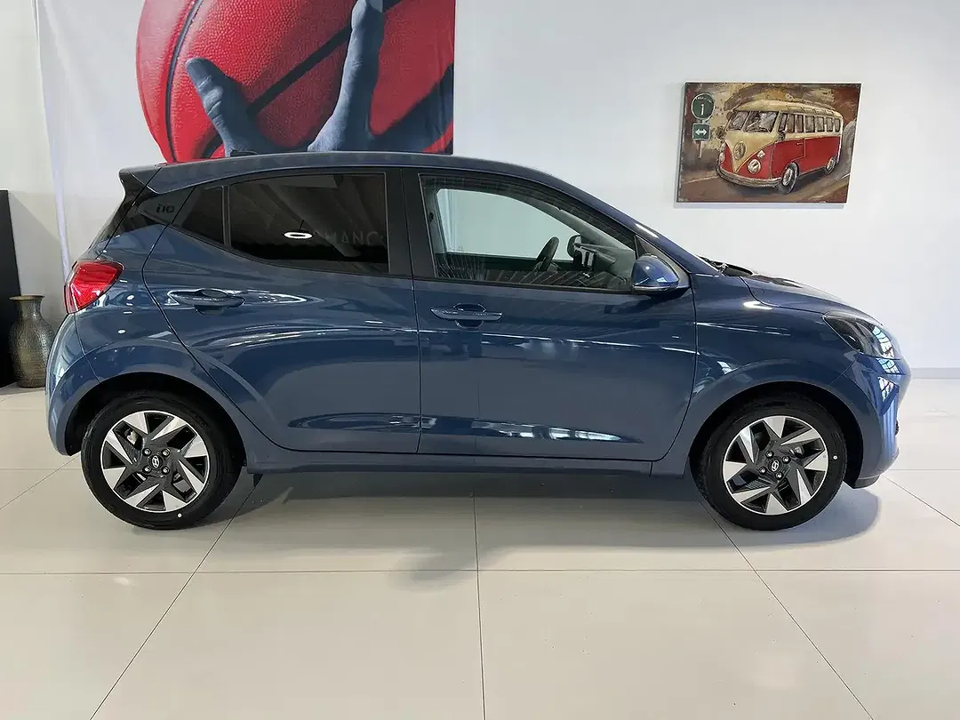 Hyundai i10 - Thumbnail 3