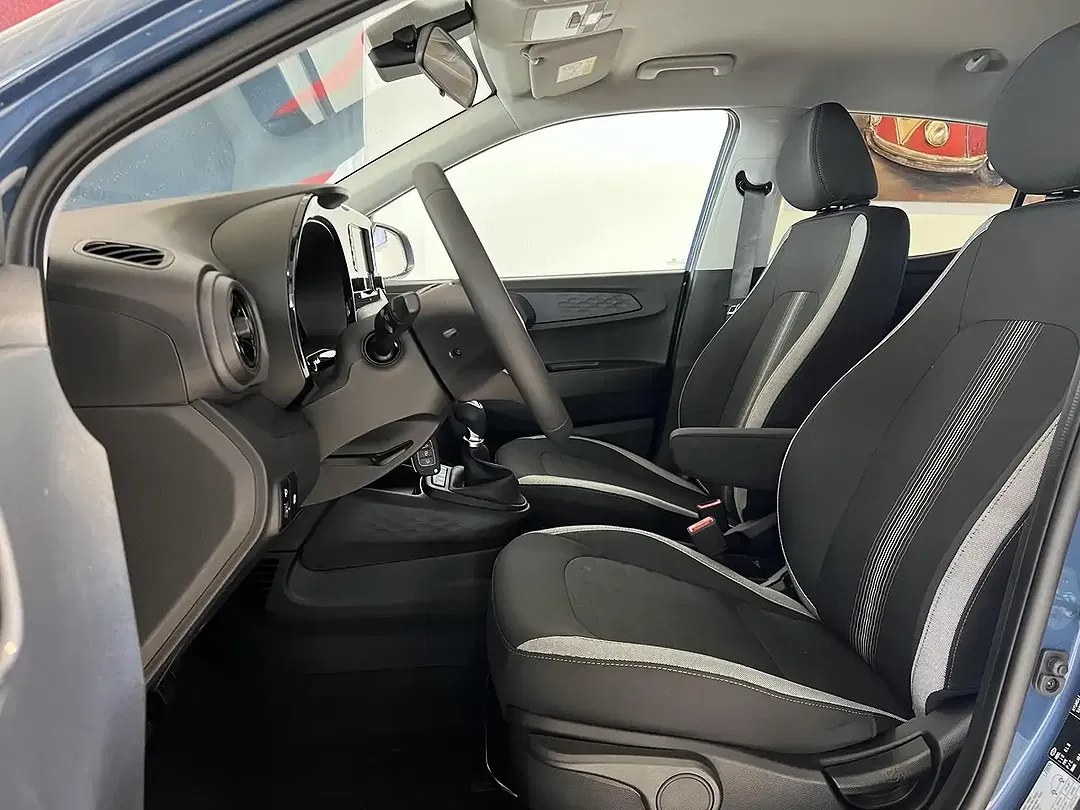 Hyundai i10 - Thumbnail 6