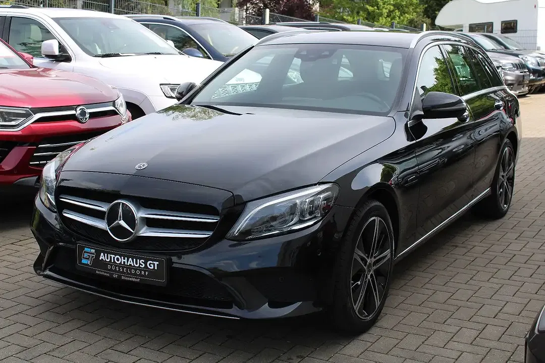 Mercedes-Benz C 300 - Thumbnail 6