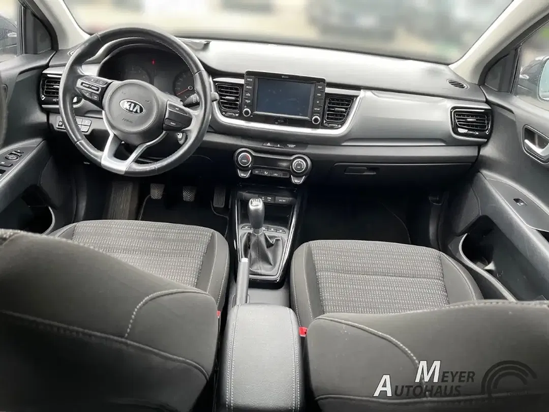 Kia Stonic - Thumbnail 5
