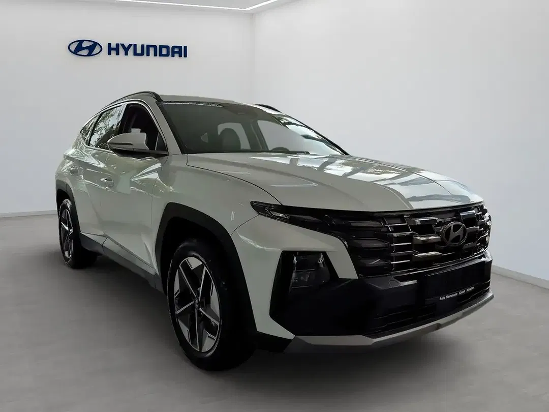 Hyundai TUCSON - Thumbnail 2