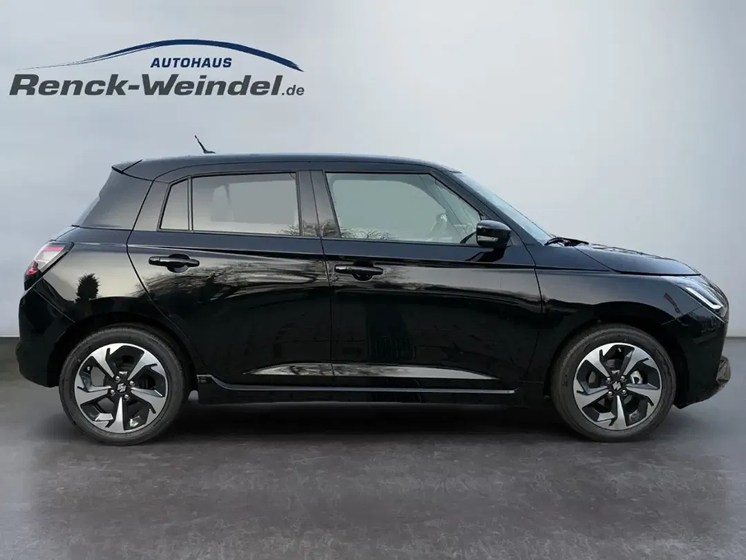 Suzuki Swift - Thumbnail 6