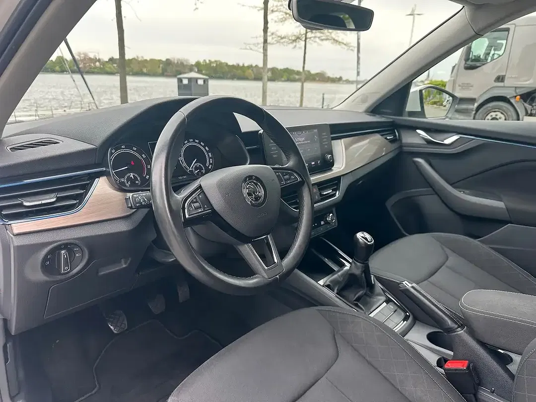 Skoda Kamiq - Thumbnail 8