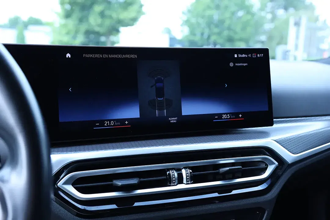 BMW 320 - Thumbnail 12