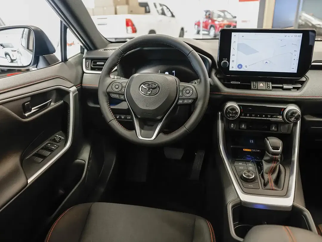 Toyota RAV 4 - Thumbnail 10