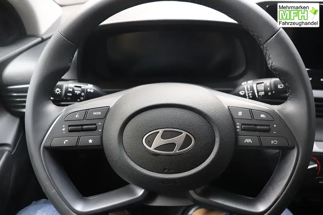 Hyundai i20 - Thumbnail 10