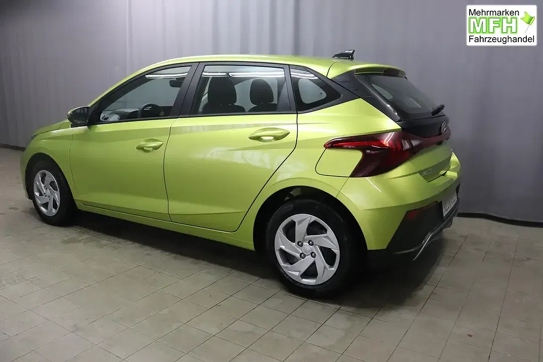 Hyundai i20 - Thumbnail 4