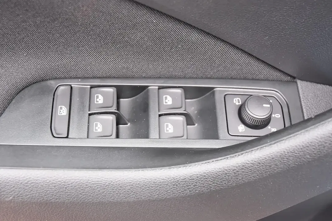 Skoda Kamiq - Thumbnail 18