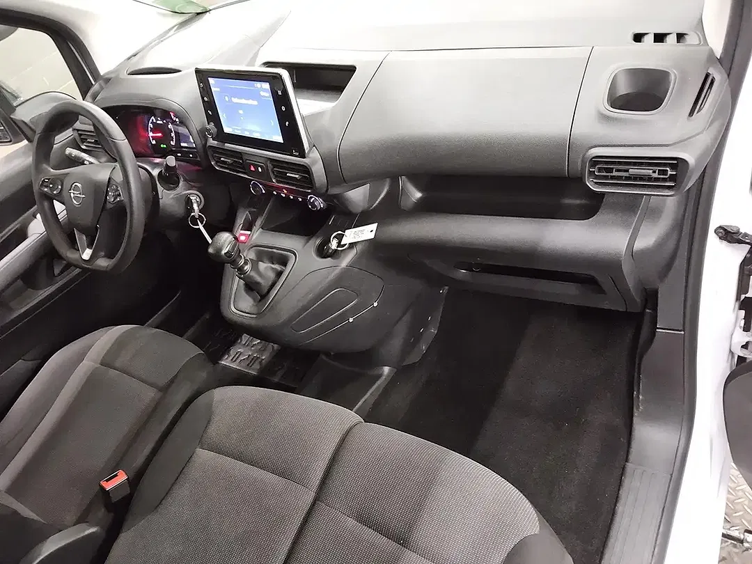 Opel Combo - Thumbnail 4
