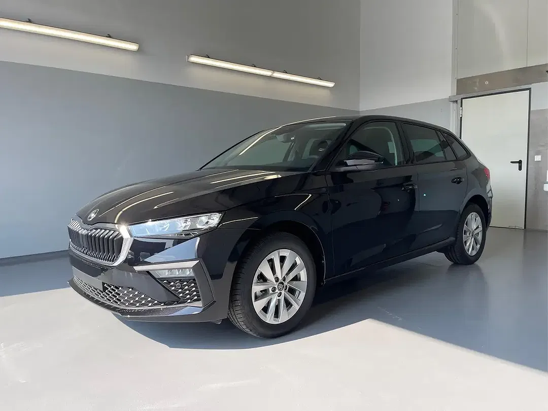 Skoda Scala - Thumbnail 1