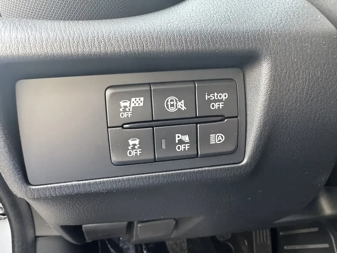 Mazda 2 - Thumbnail 15