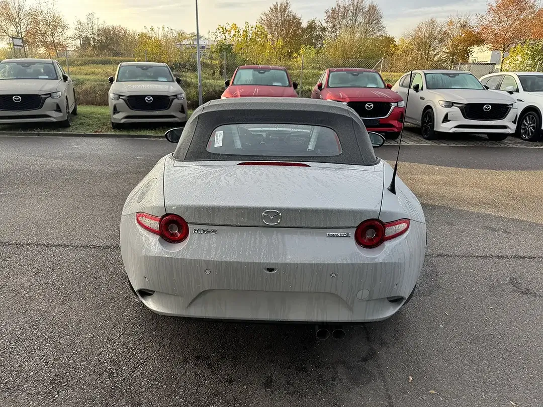 Mazda 2 - Thumbnail 7