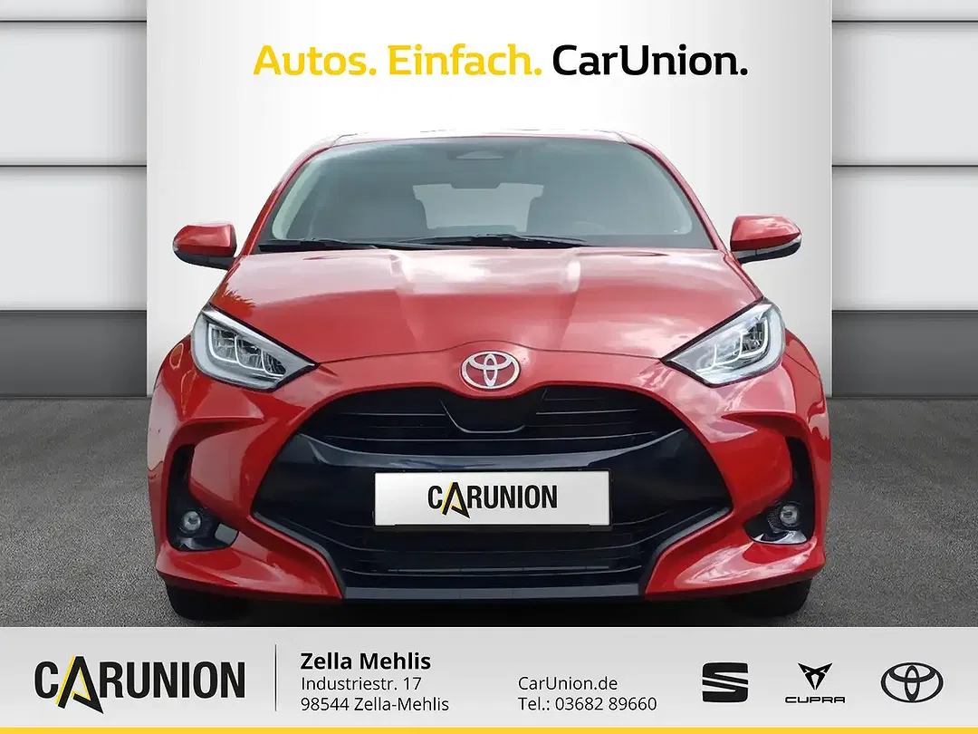 Toyota Yaris - Thumbnail 2