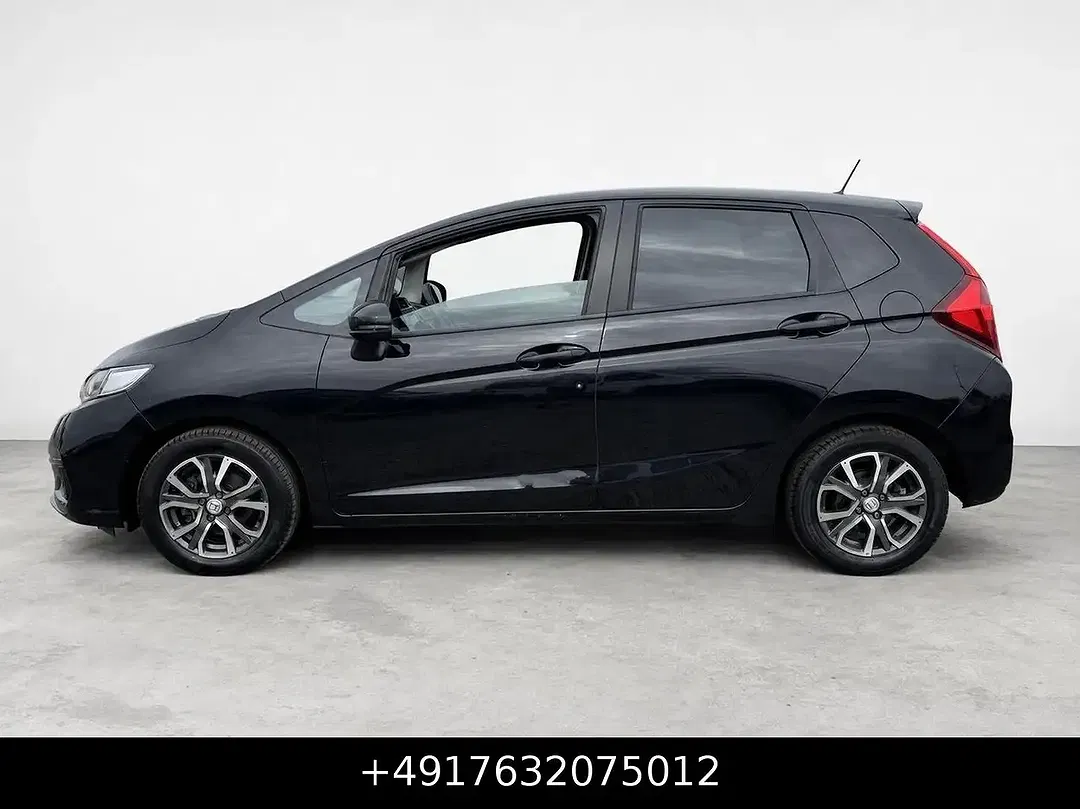 Honda Jazz - Thumbnail 11