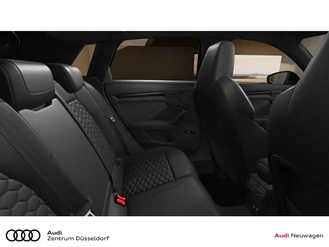 Audi RS3 - Thumbnail 11