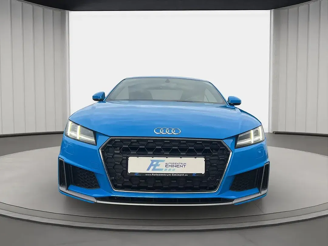 Audi TT - Thumbnail 2