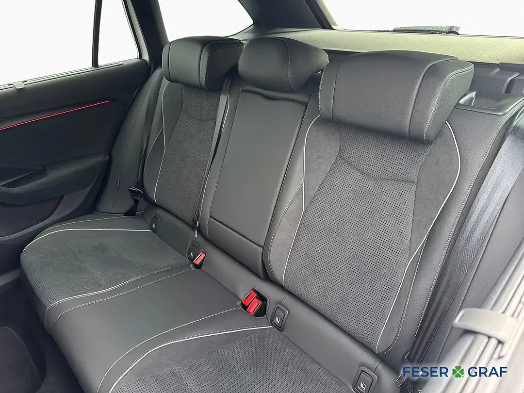 Skoda Superb - Thumbnail 12