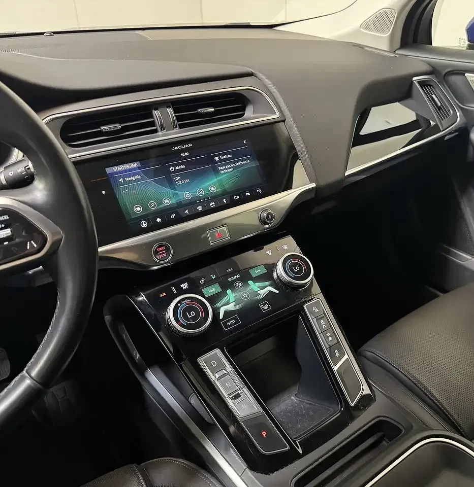 Jaguar I-Pace - Thumbnail 11