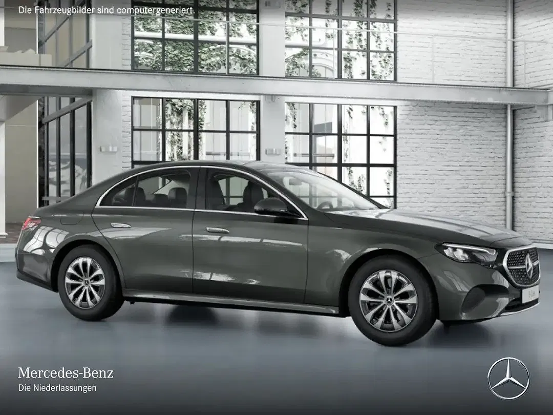Mercedes-Benz E 220 - Thumbnail 14