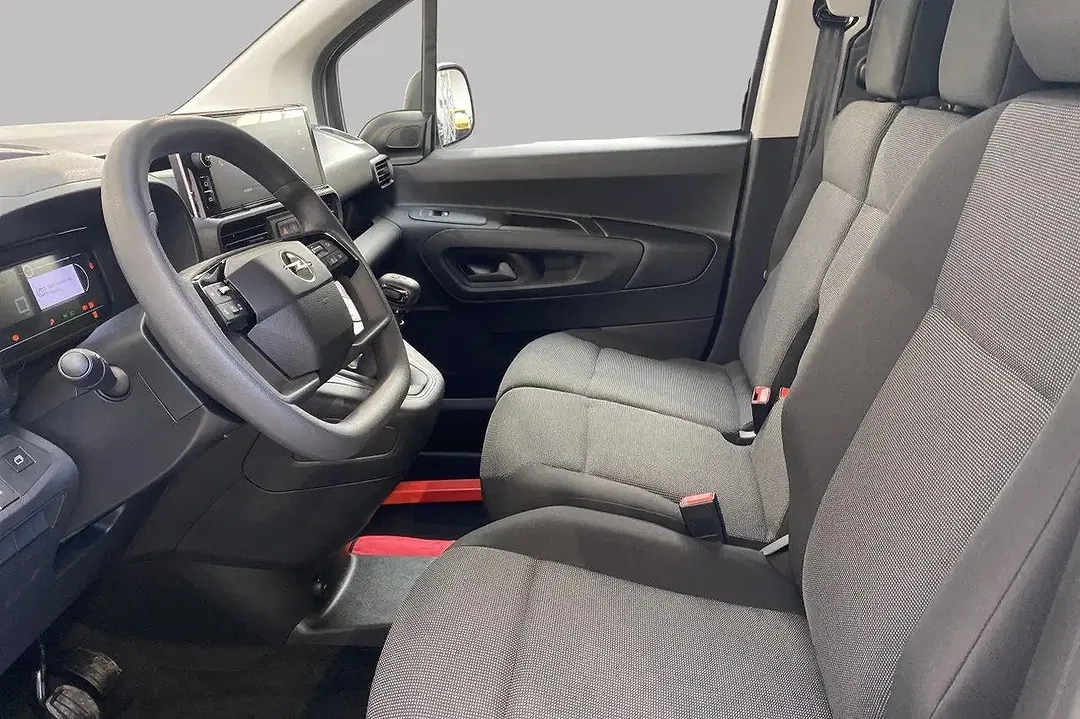 Opel Combo - Thumbnail 9