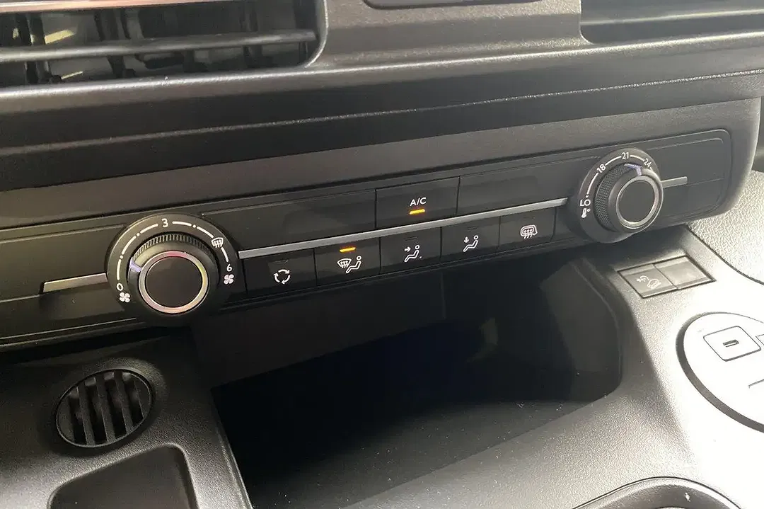 Opel Combo - Thumbnail 14