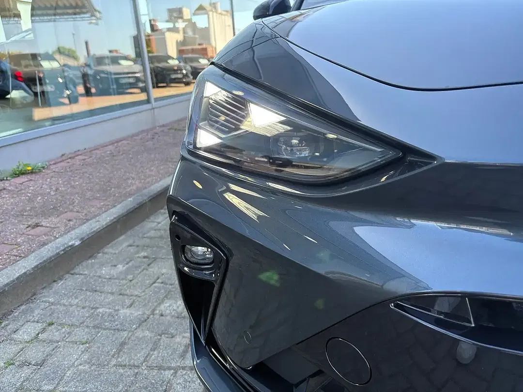 CUPRA Leon - Thumbnail 6