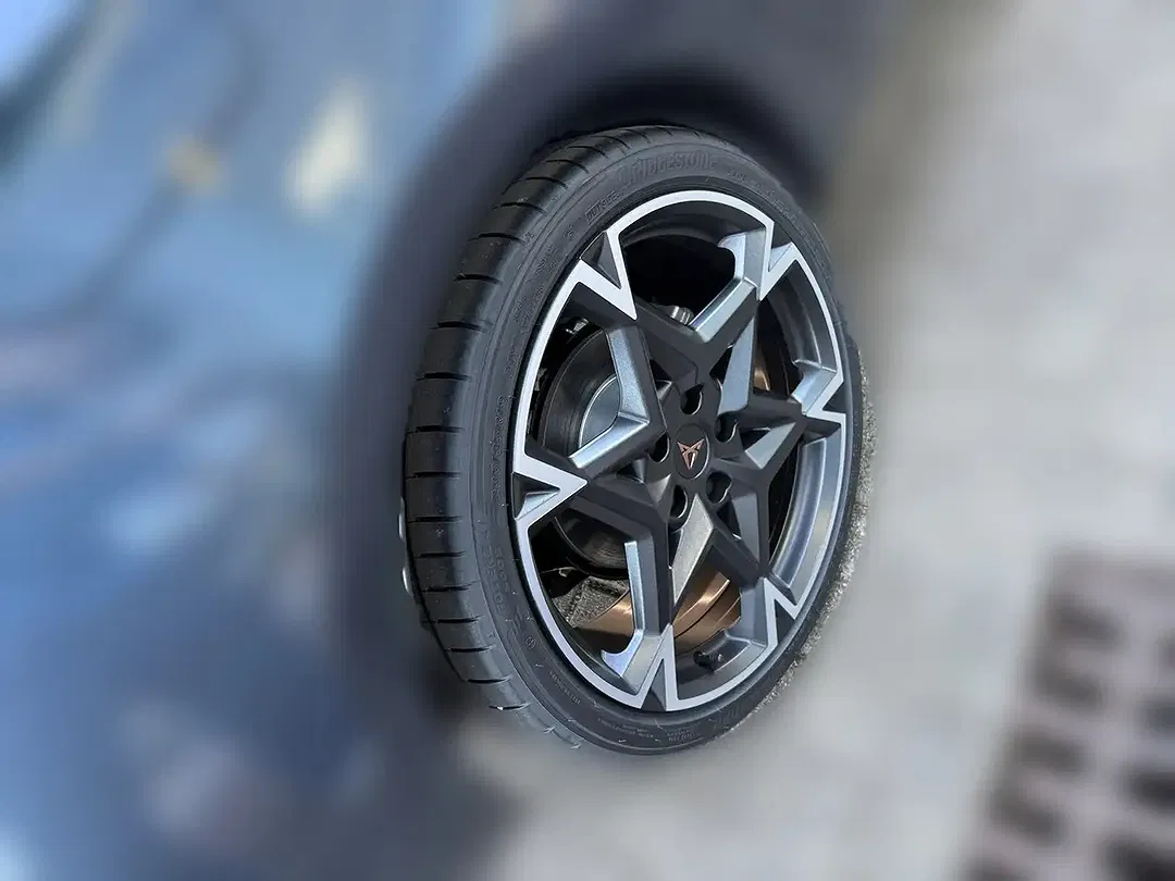 CUPRA Leon - Thumbnail 8