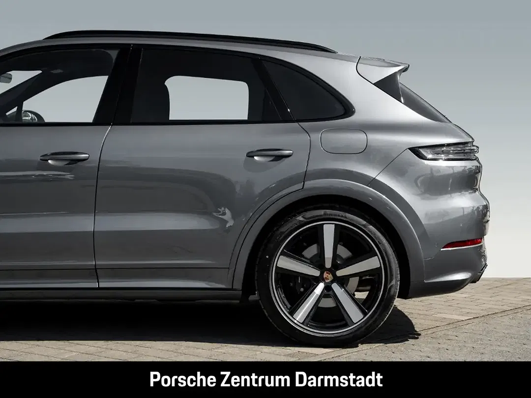 Porsche Cayenne - Thumbnail 12