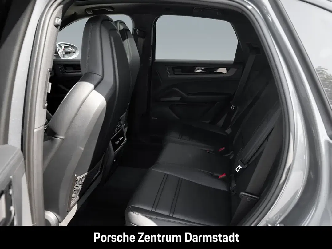 Porsche Cayenne - Thumbnail 6