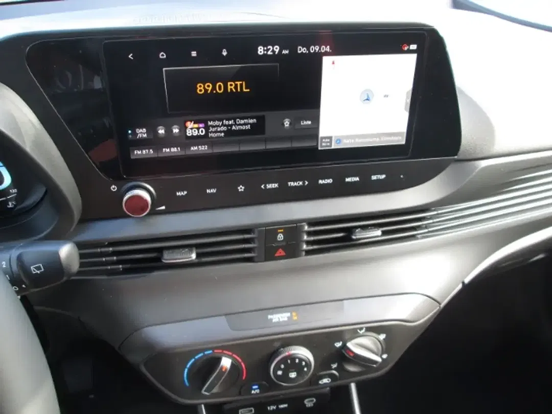 Hyundai i20 - Thumbnail 13