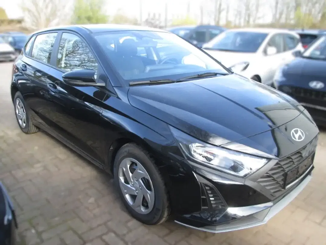 Hyundai i20 - Thumbnail 2