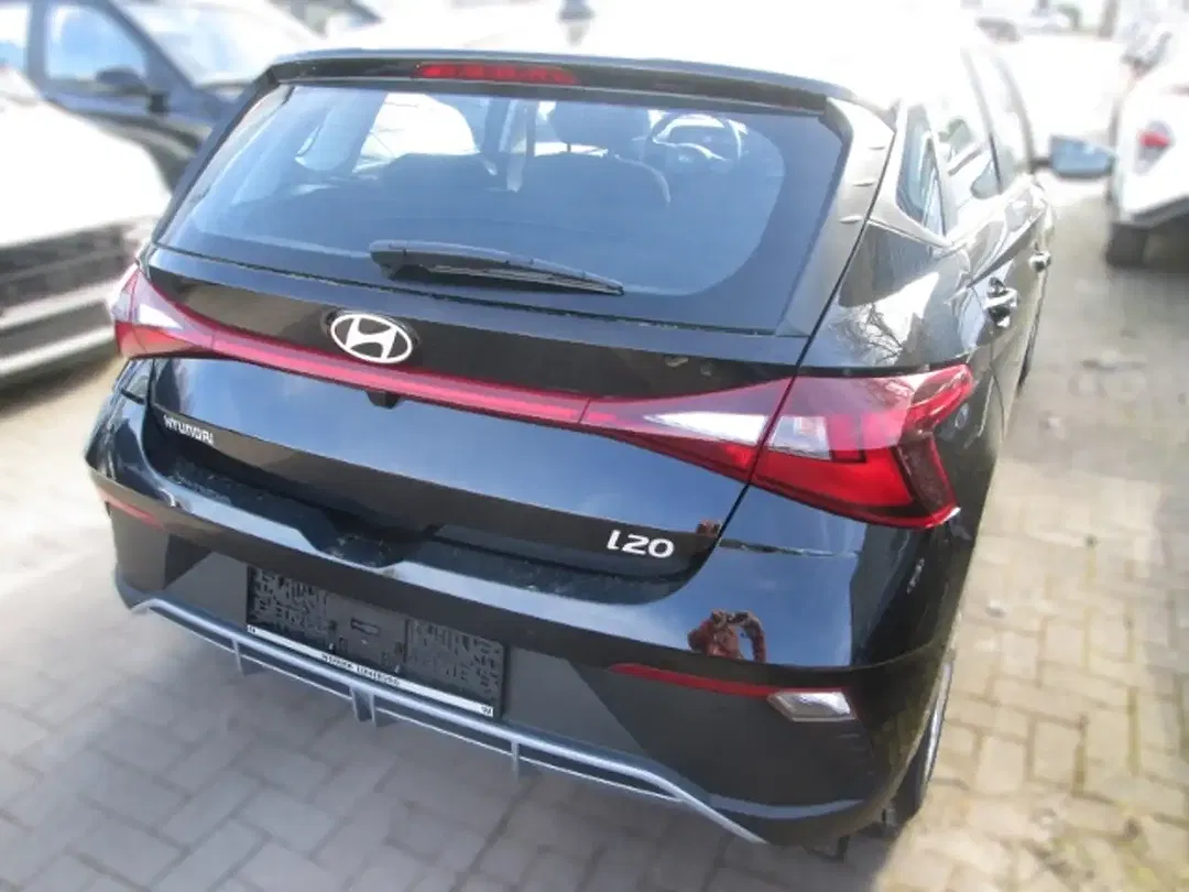 Hyundai i20 - Thumbnail 4