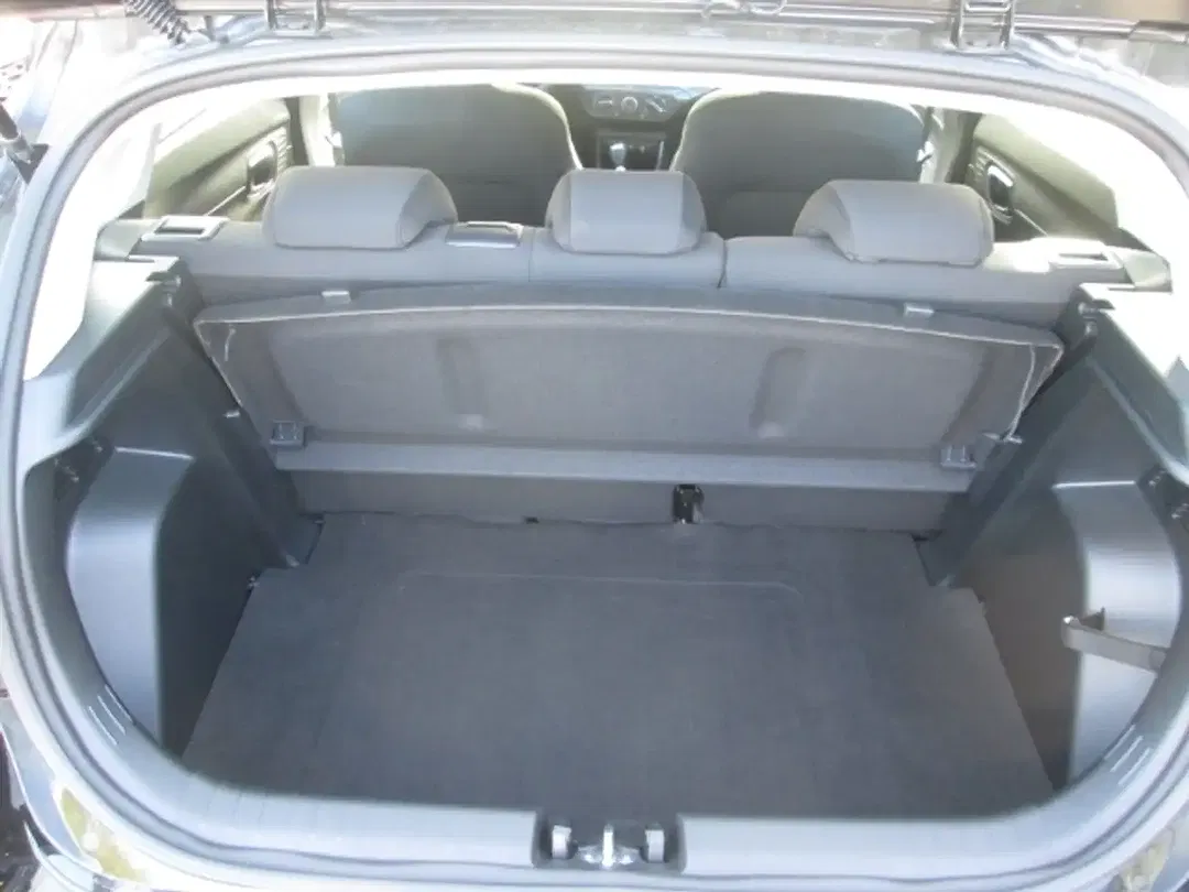 Hyundai i20 - Thumbnail 5