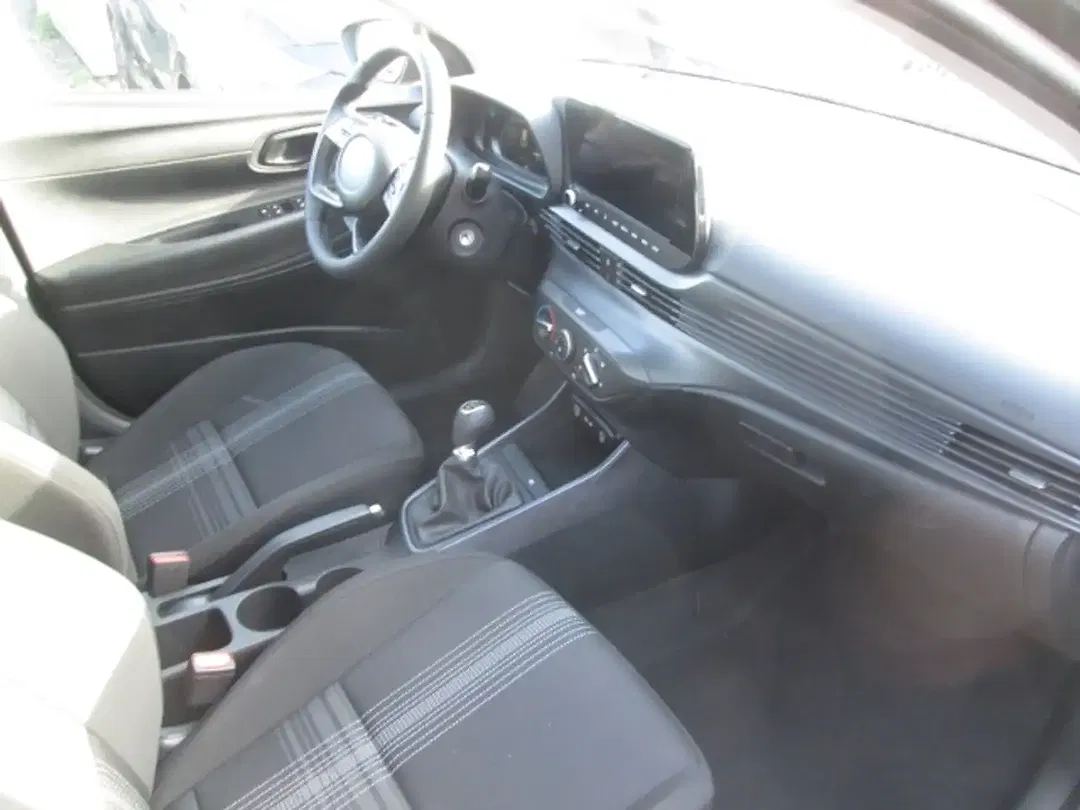 Hyundai i20 - Thumbnail 7