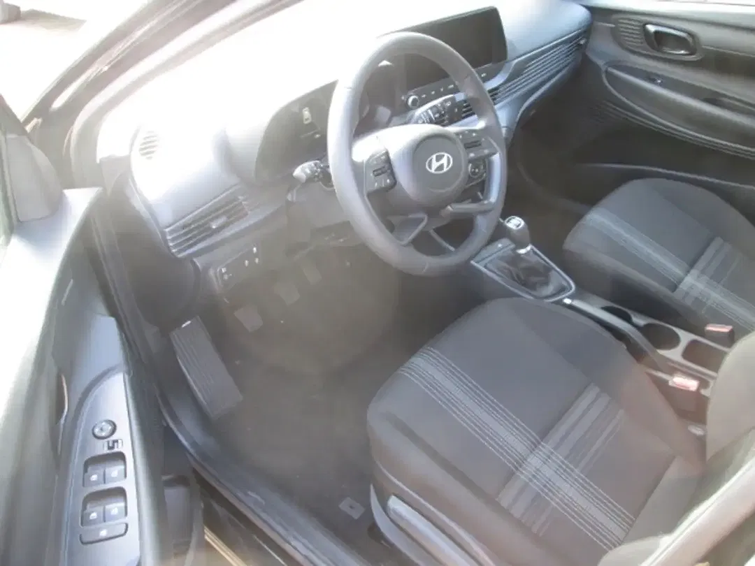 Hyundai i20 - Thumbnail 8
