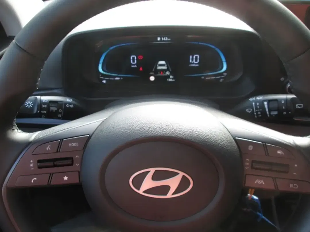 Hyundai i20 - Thumbnail 9