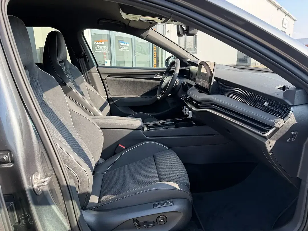 Skoda Superb - Thumbnail 13
