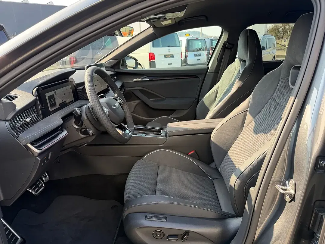 Skoda Superb - Thumbnail 7