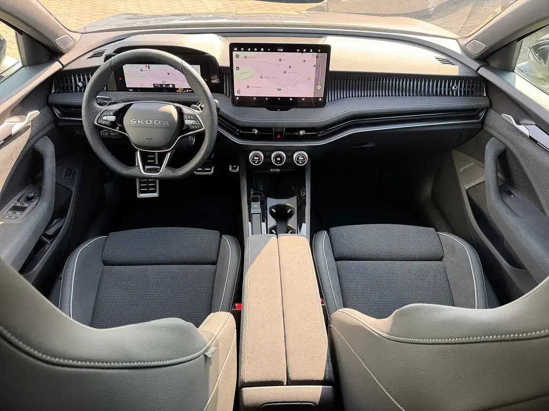 Skoda Superb - Thumbnail 8
