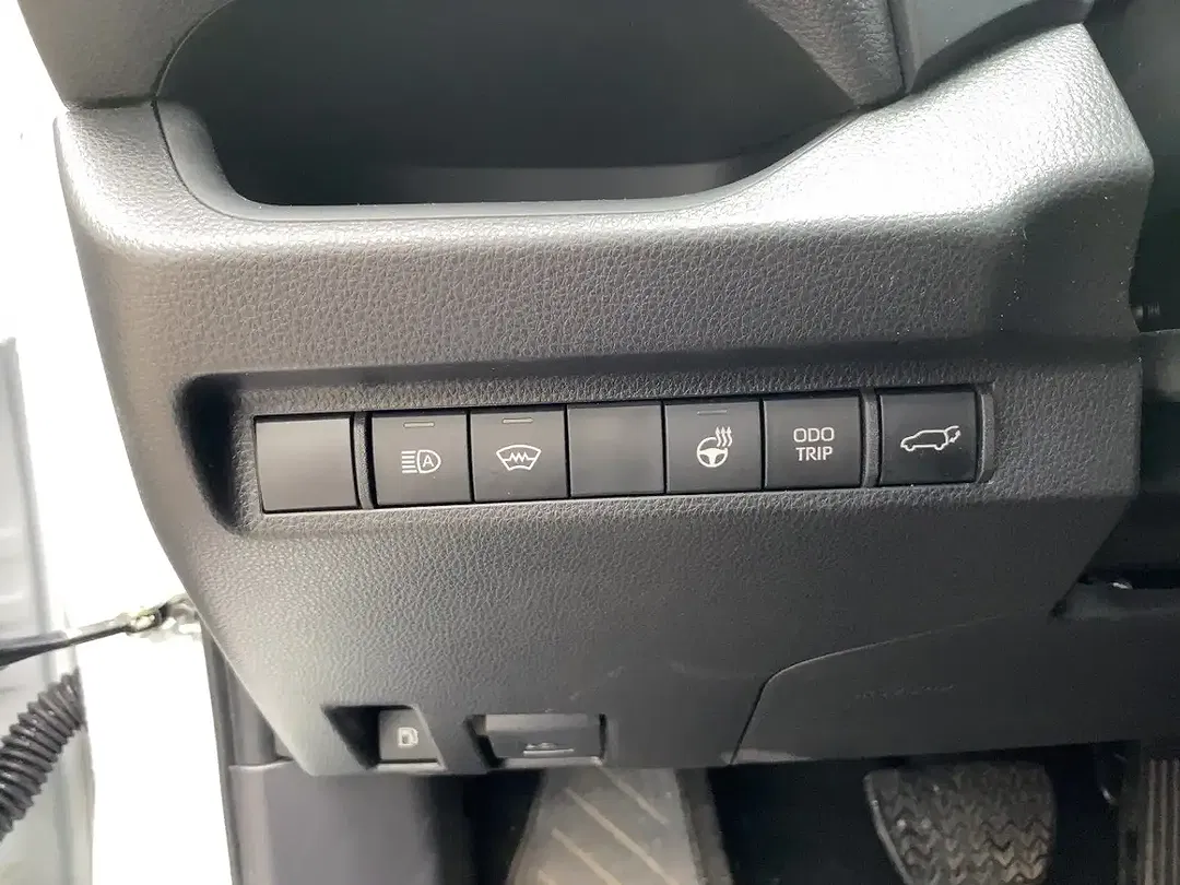Toyota RAV 4 - Thumbnail 15