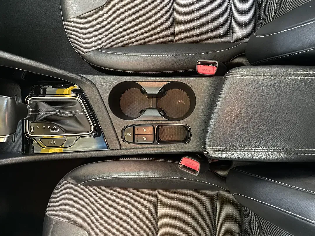 Kia Niro - Thumbnail 13