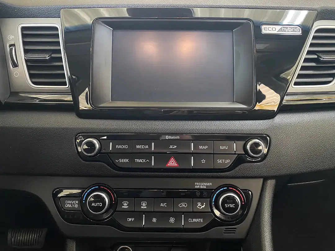 Kia Niro - Thumbnail 14