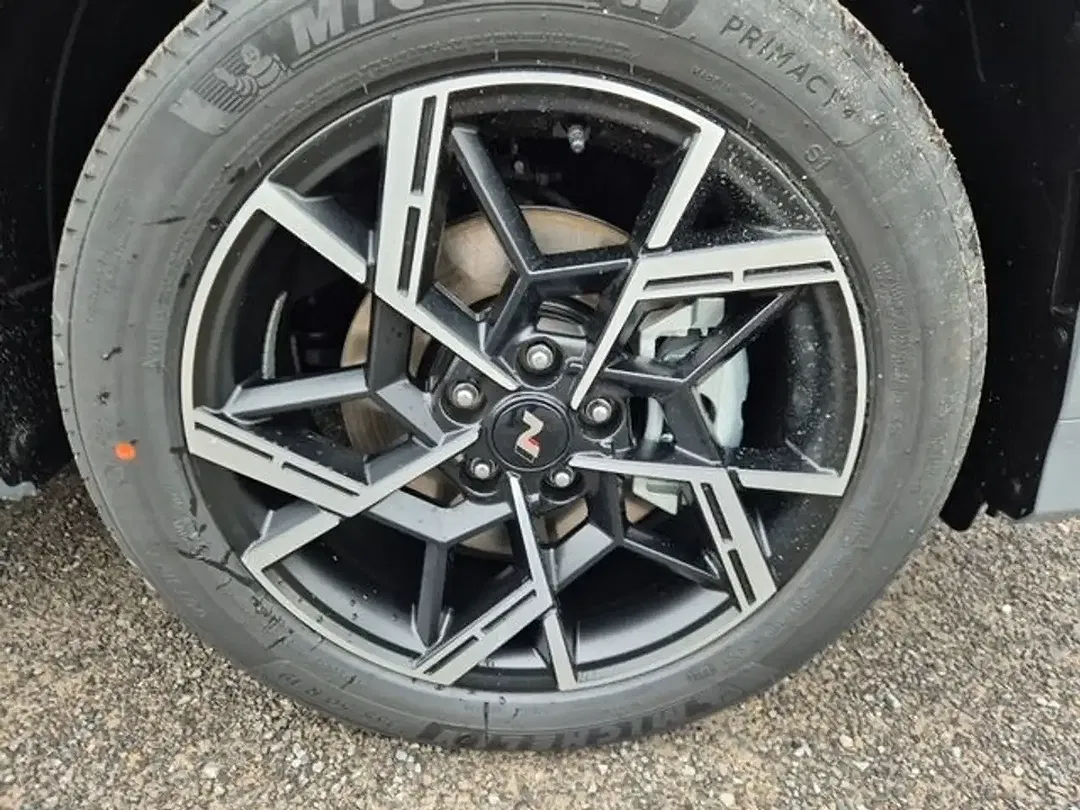 Hyundai TUCSON - Thumbnail 8